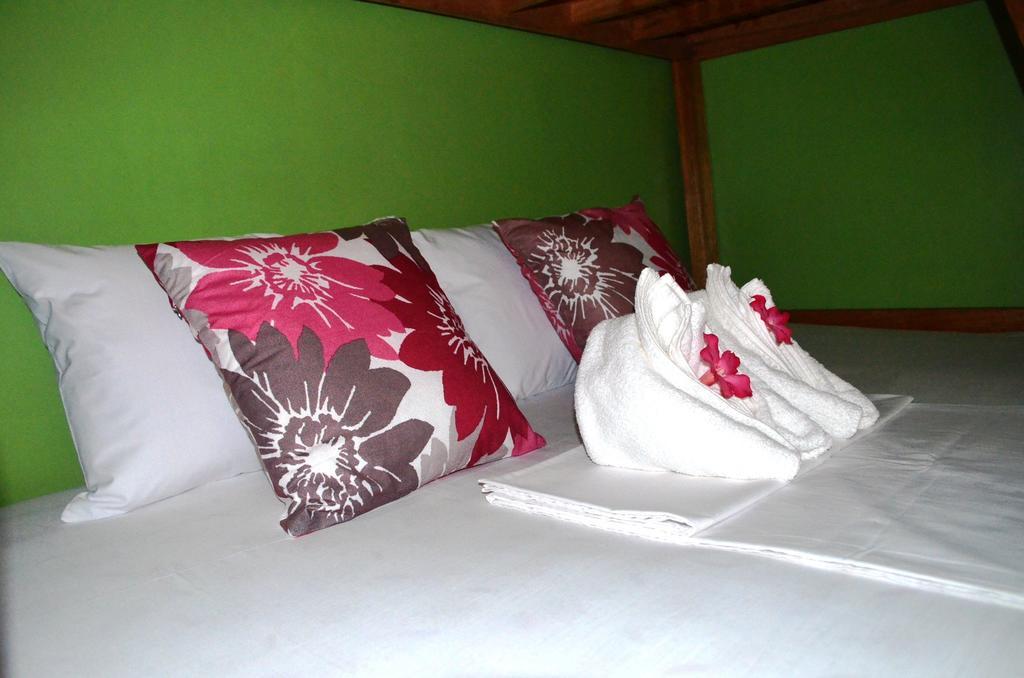 El Taraw Bed & Breakfast Puerto Princesa Kültér fotó